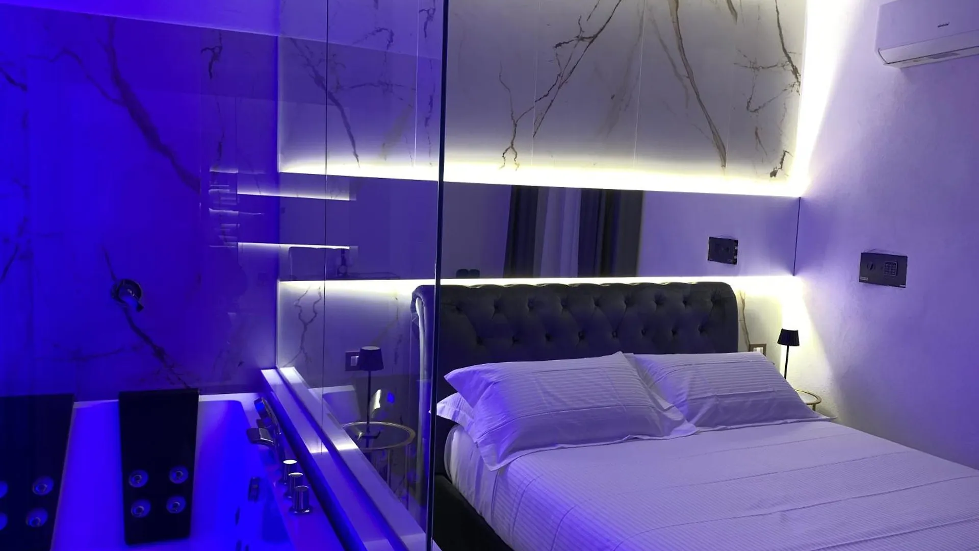 Bellini Luxury Suite Superior Catania 0*,  Italy